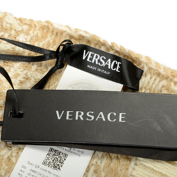 Versace Women's Beige Barocco Print Heavy Knitted 100% Wool Scarf One Size - Picture 4 of 5